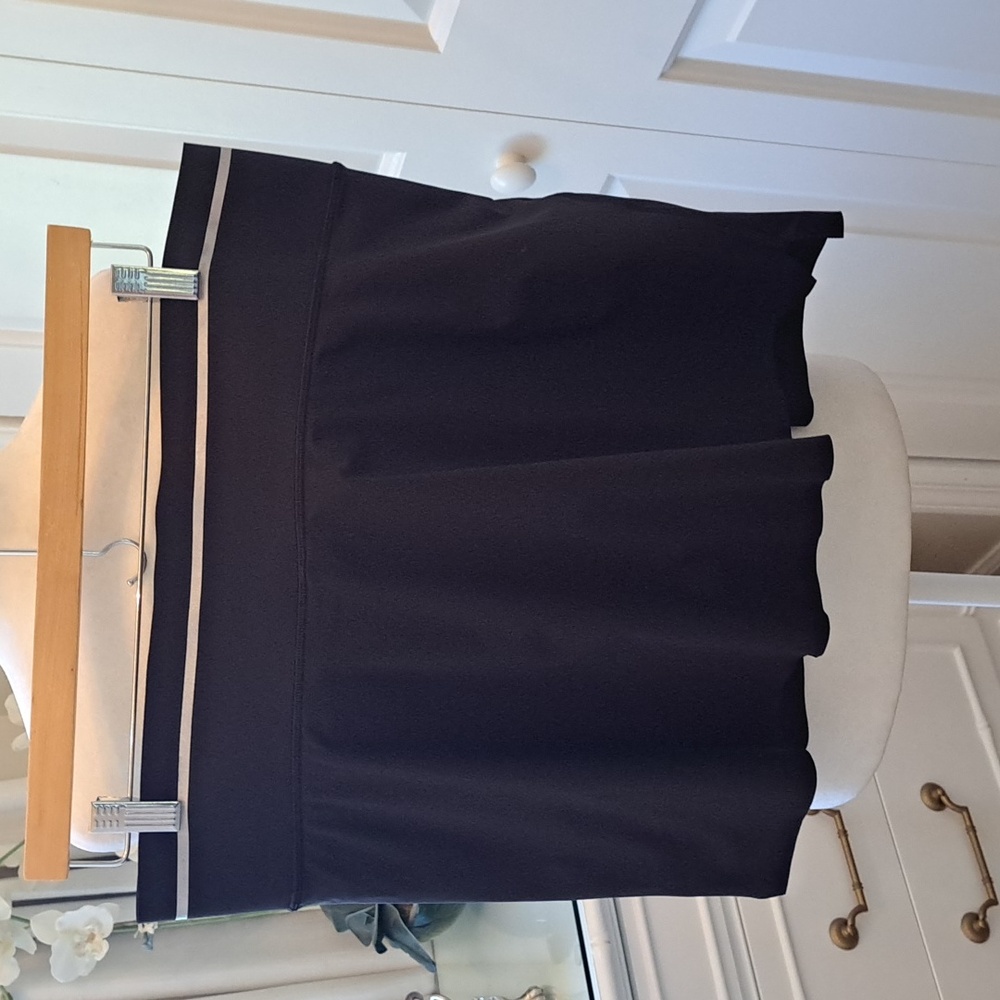 Athleta Womens Black Tennis/Pickleball/Athletic‎ Skort Undershorts Pockets LG